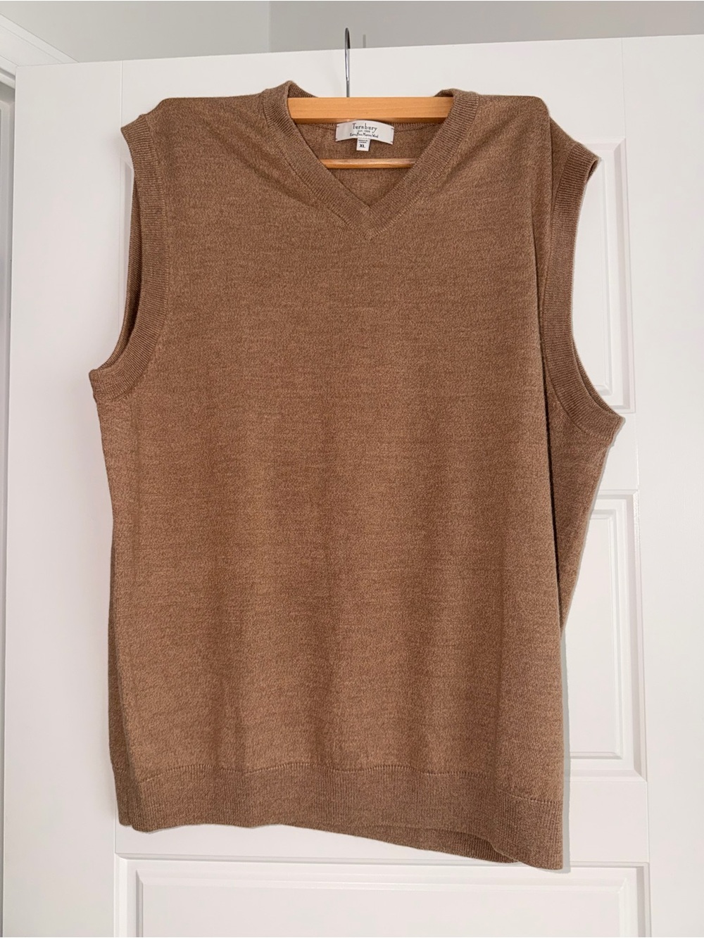 Talbots Men's Tan-Brown V-Neck Sweater Vest